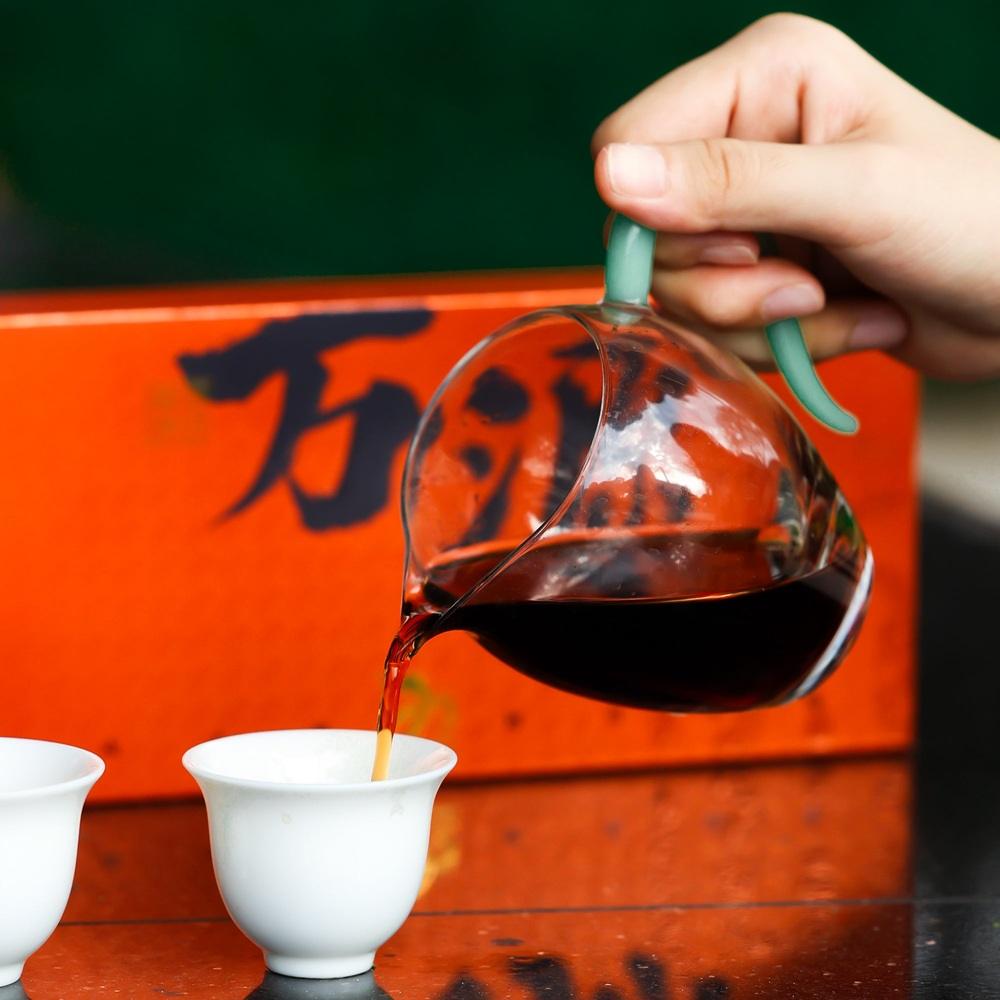 Why Yuan Ripe Pu-erh Tastes Like Dessert